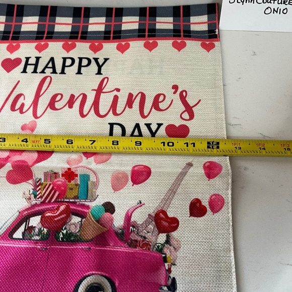 NEW Valentine's Day garden flag, Happy V day Garden flag NEW Valentine Decor - Picture 2 of 3